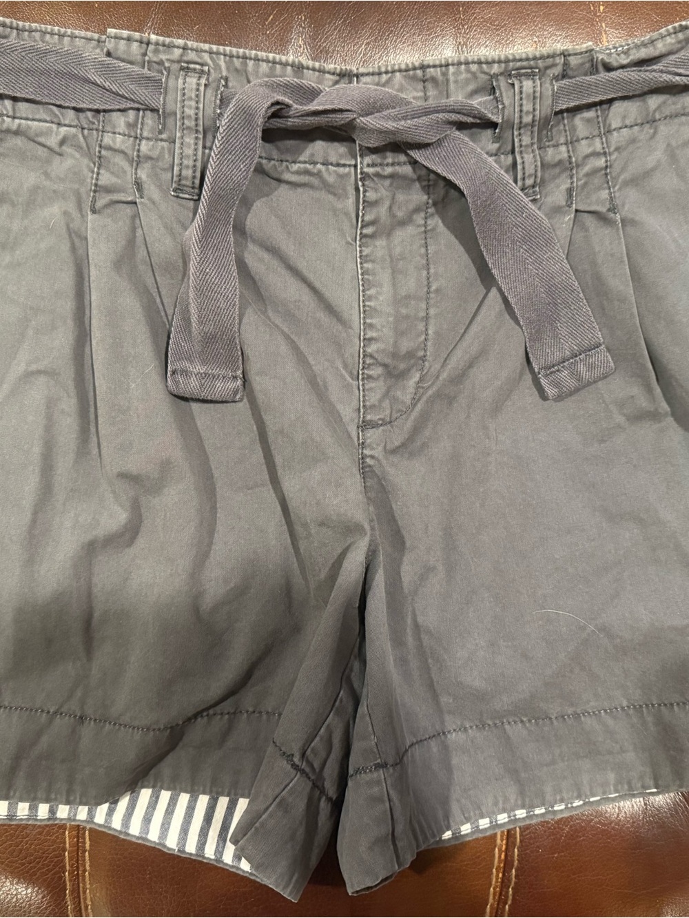Old Navy High-Rise Drawstring Shorts in Charcoal Gray